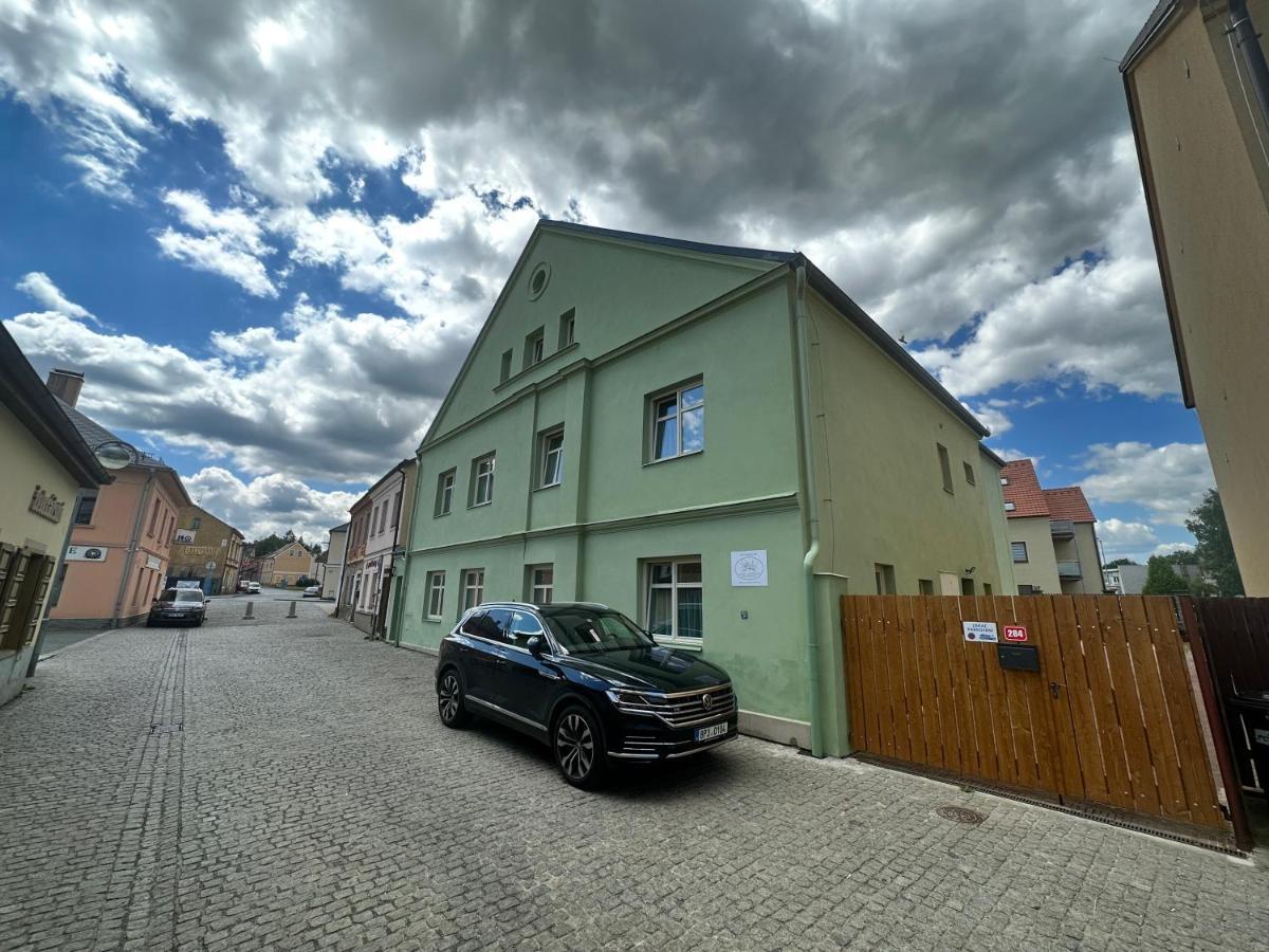 Apartmany Tachov - Couple Экстерьер фото